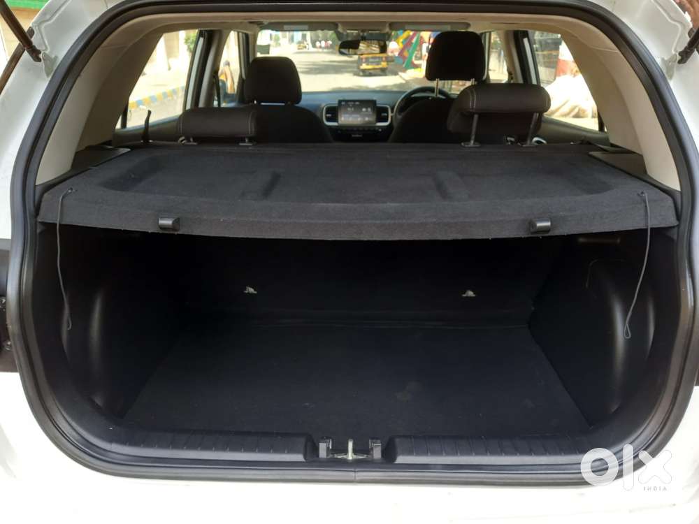 Hyundai Venue Sx Turbo, 2021, Petrol