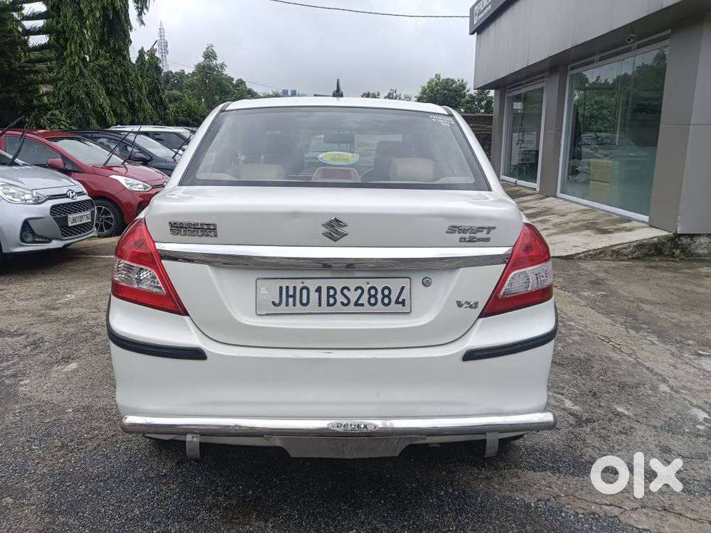 Maruti Suzuki Swift Dzire 1.2 Vxi Bsiv, 2015, Petrol