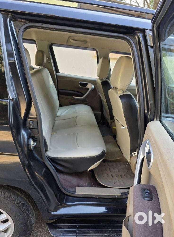 Mahindra Tuv 300 T8, 2016, Diesel