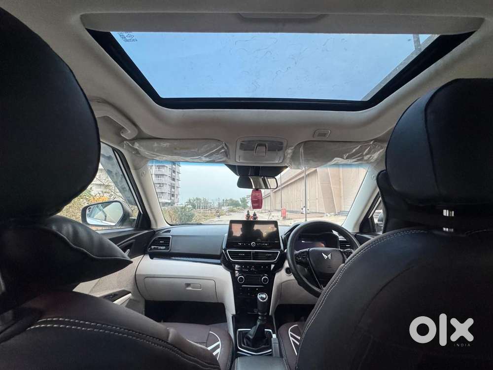 Mahindra Xuv 3xo Ax5 Ds Mt, 2025, Diesel