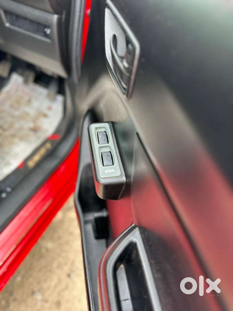 Maruti Suzuki Swift Lxi Optional-o, 2019, Petrol