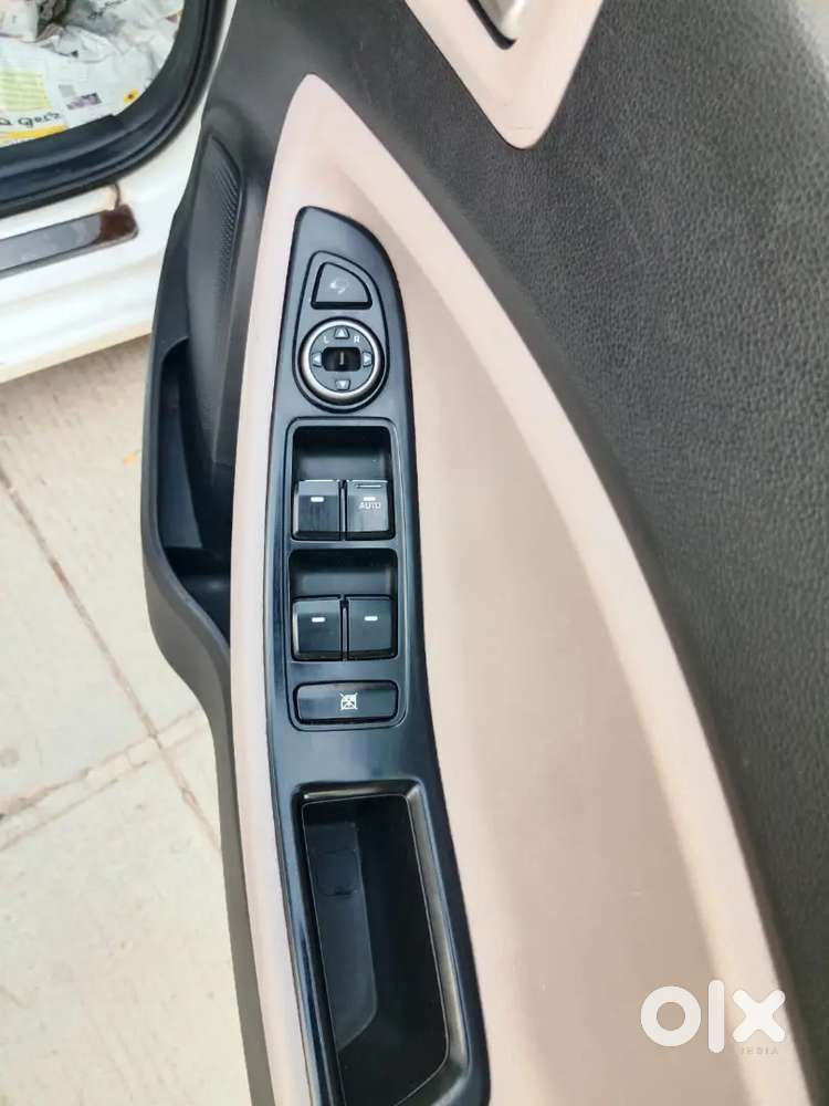Hyundai Elite I20 2015