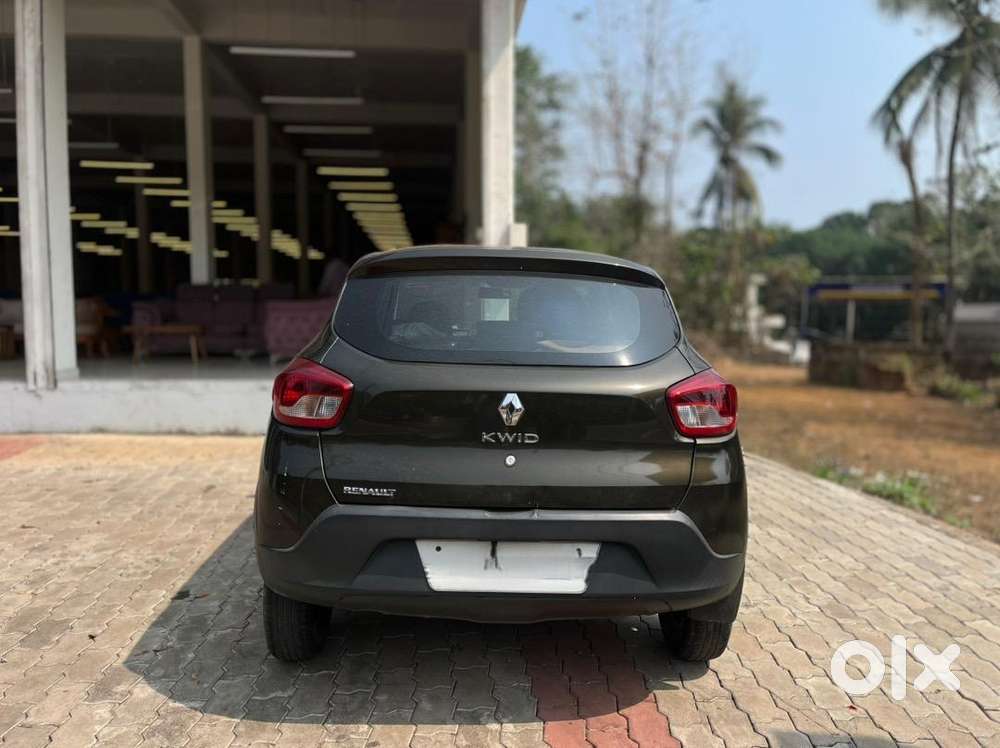 2016 Renault Petrol Manual