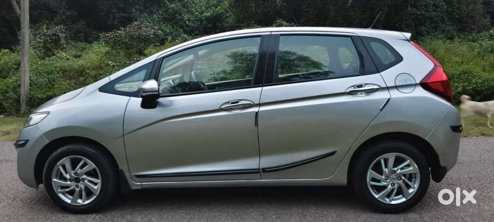 Honda Jazz V Automatic, 2018, Petrol