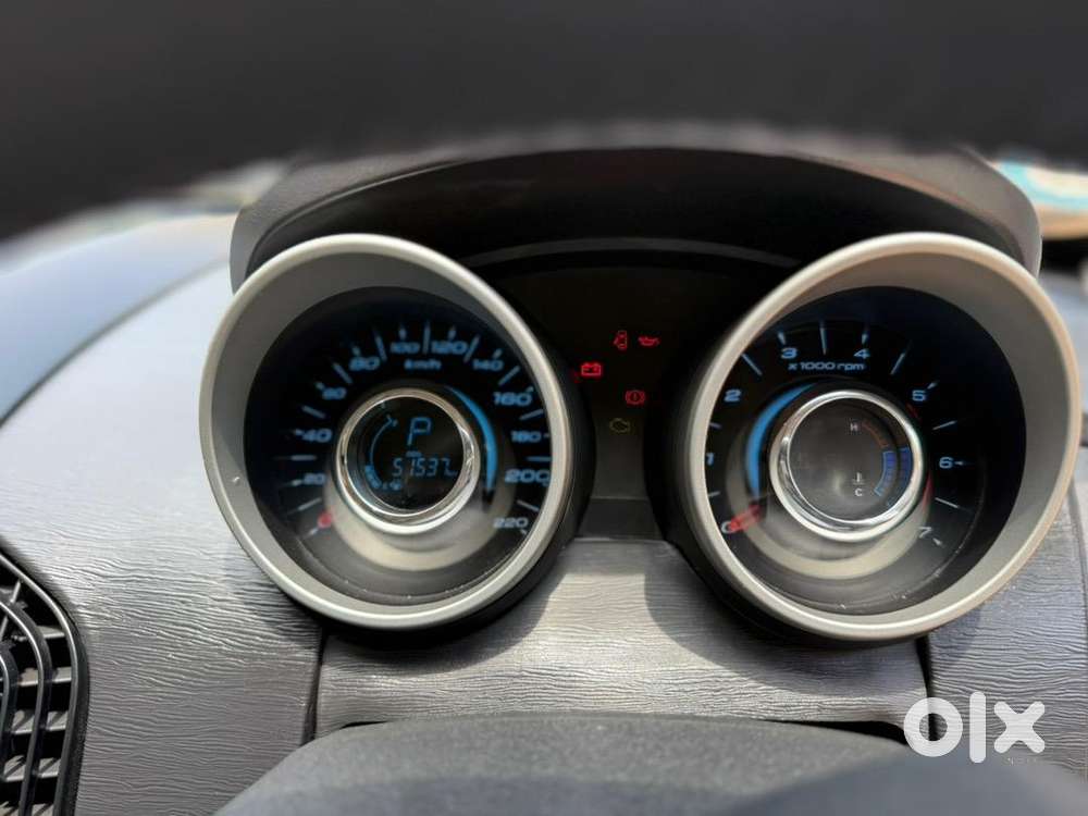 Mahindra Xuv500 2017 Diesel 51200 Km Driven