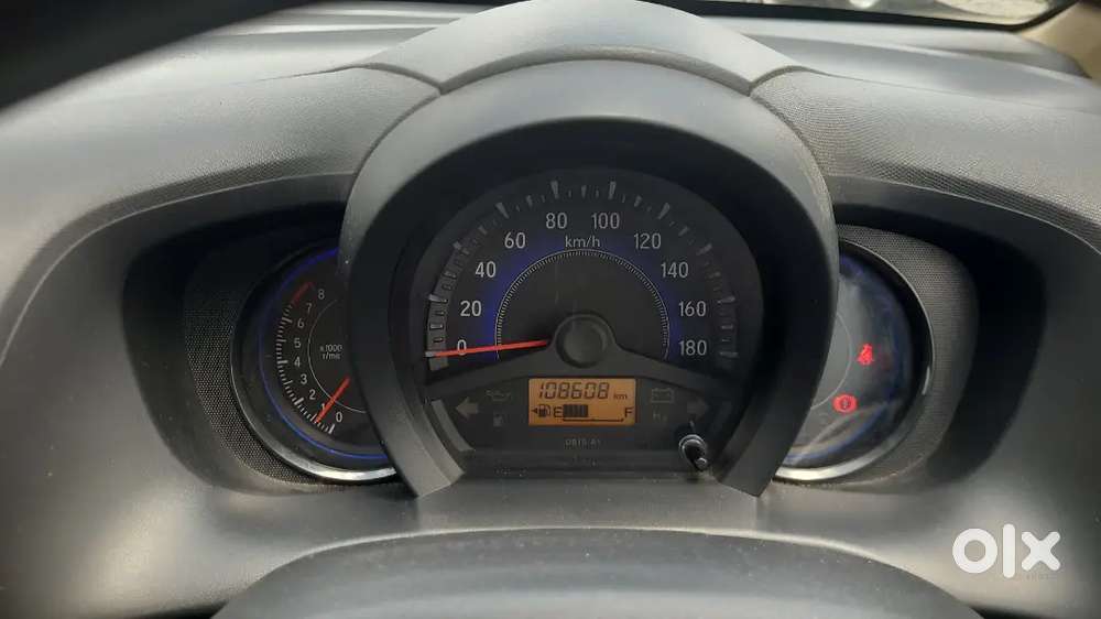 2014 Honda Mobilio 1.5 S I-vtec  Single Owner  1.08 Lakh Km