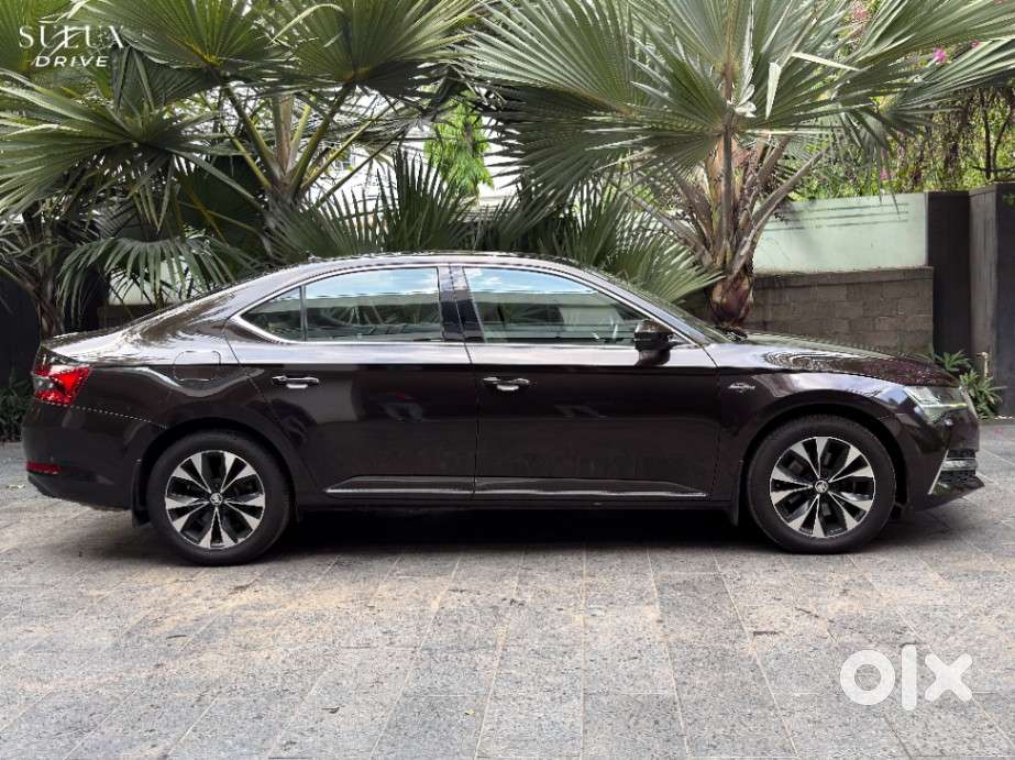 Skoda Superb 2.0 L&k Tsi At, 2021, Petrol