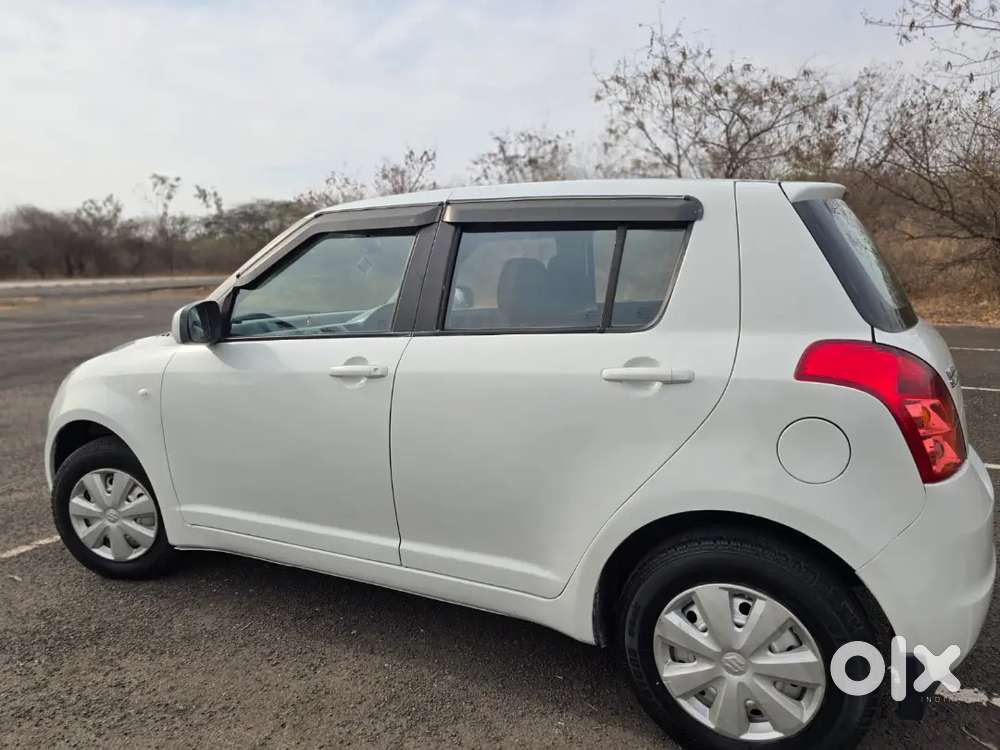 Swift Lxi 2010 Model