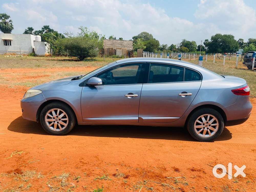 Renault Fluence 2011 Petrol 130000 Km Driven