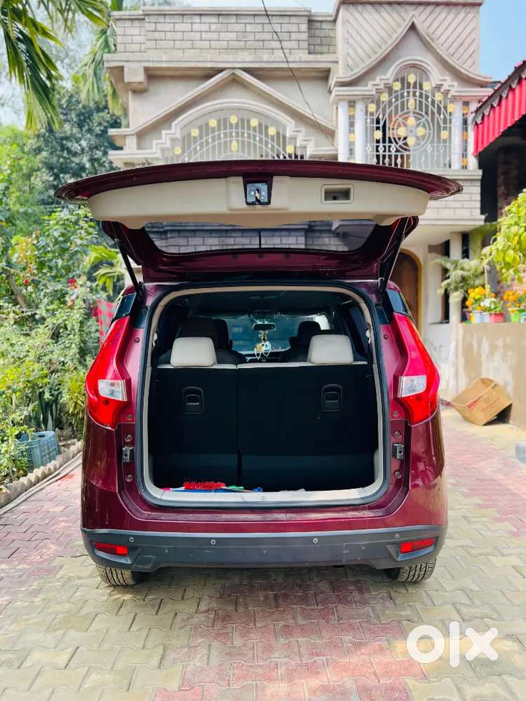 Mahindra Marazzo Diesel 2019