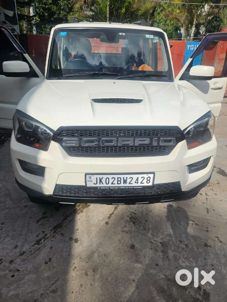 Mahindra Scorpio Classic 2017