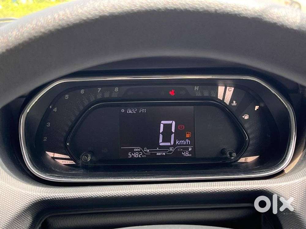 Tata Tiago Xt Icng, 2024, Petrol