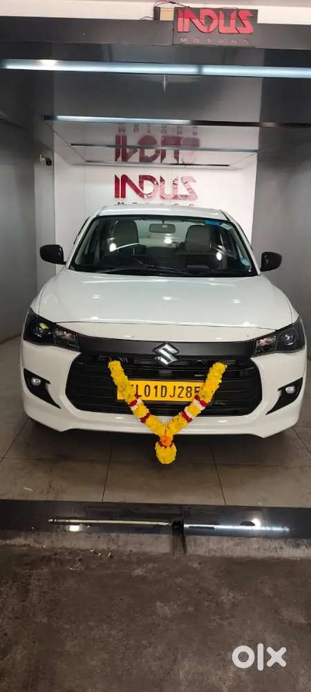 Maruti Suzuki Dzire 2026 Cng & Hybrids 8000 Km Driven