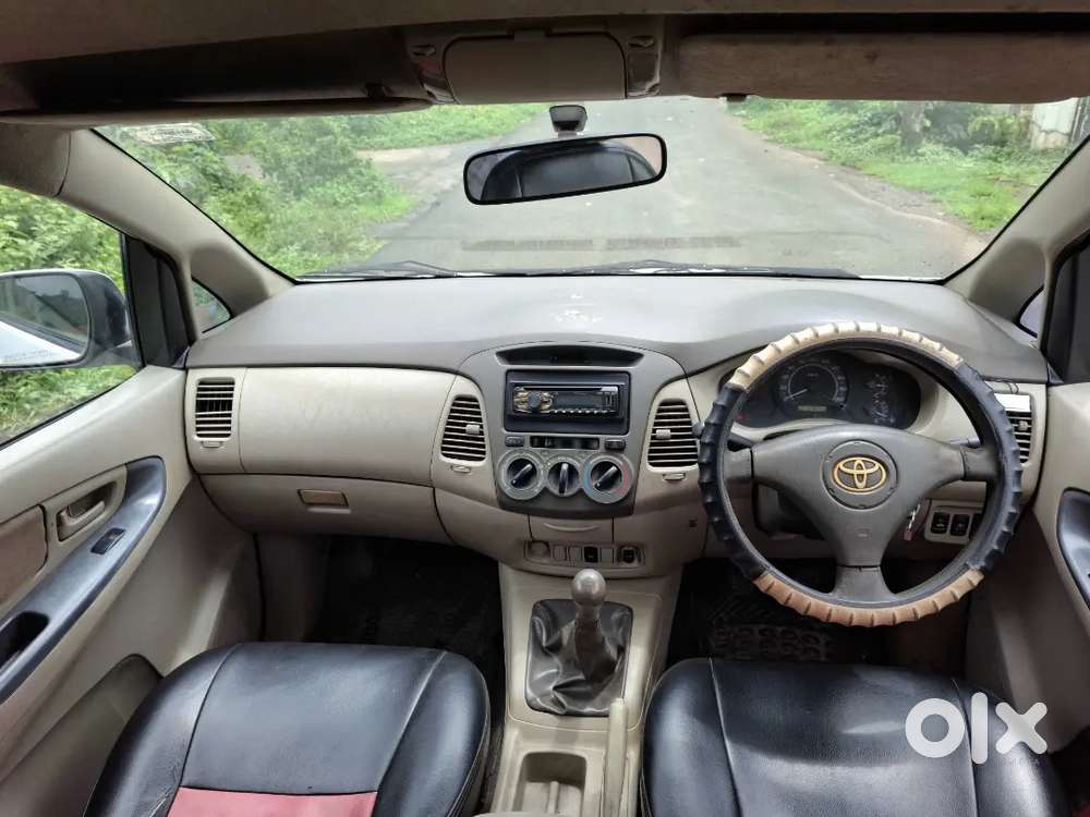 Toyota Innova 2.5 G 2010 Passing Till 2031 In Excellent Condition For
