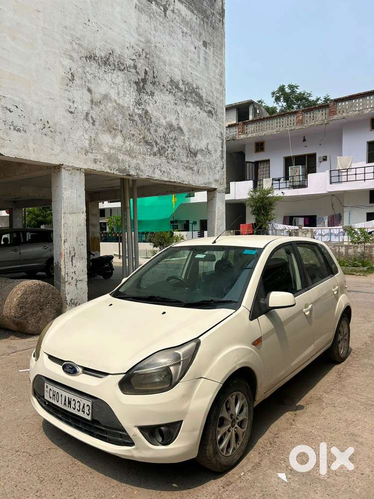 Ford Figo 2012 Petrol