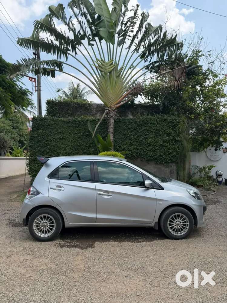 Honda Brio 2013 Variant