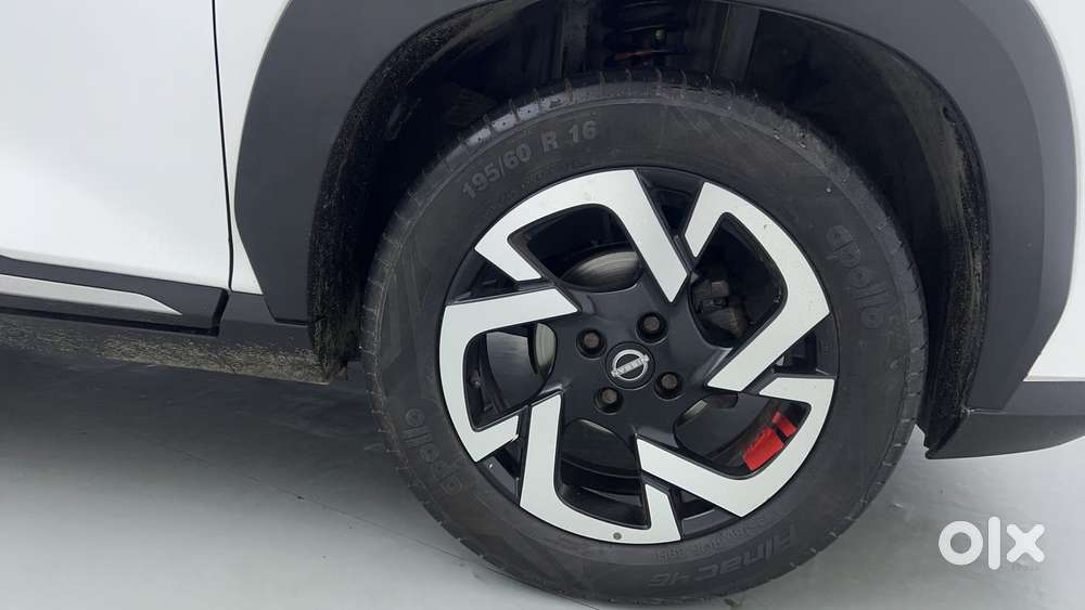 Nissan Magnite 1.0 Xv Premium Turbo Cvt (o), 2022, Petrol