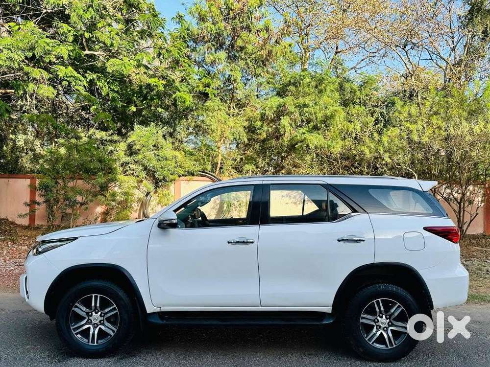 Toyota Fortuner 4x2 At 2.8 Diesel, 2017, Diesel