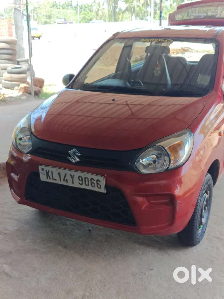 Red കളർ Alto 800  Lxi