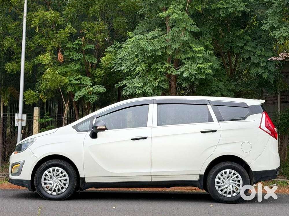 Mahindra Marazzo, 2019, Diesel