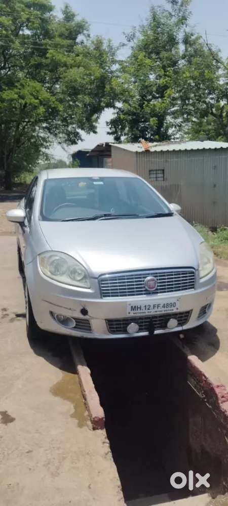 Fiat Linea Classic 2009 Diesel 131000 Km Driven
