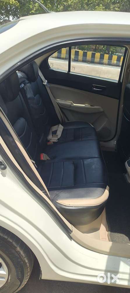 Maruti Suzuki Dzire 1.2 Vxi, 2022, Petrol