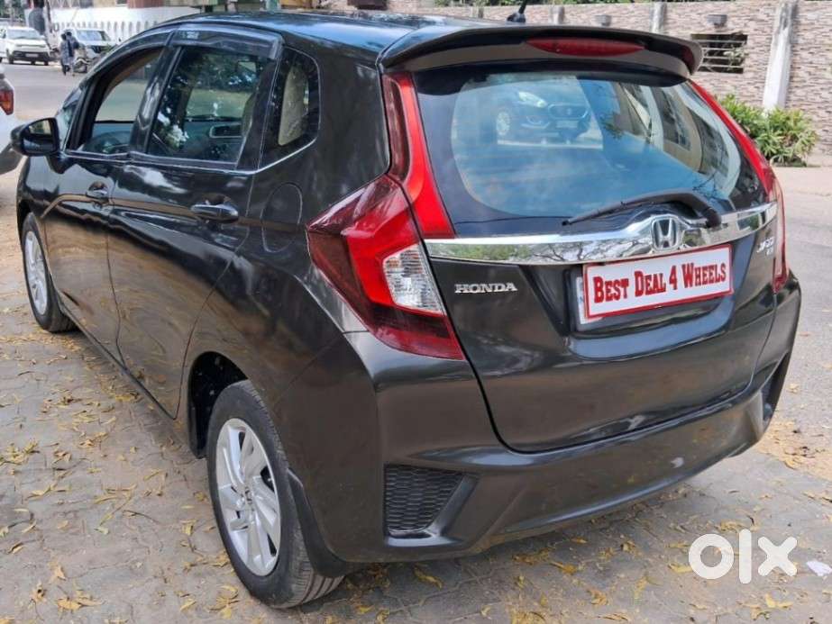 Honda Jazz V Mt Privilege, 2016, Petrol