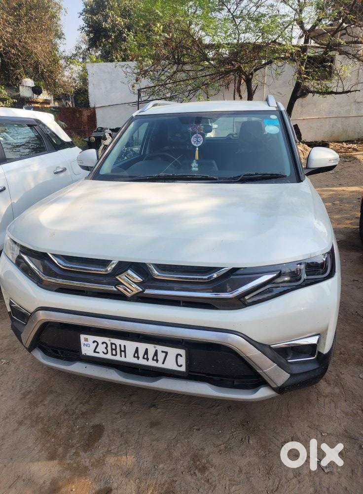 Maruti Suzuki Brezza 1.5 Zxi Cng, 2023, Cng & Hybrids