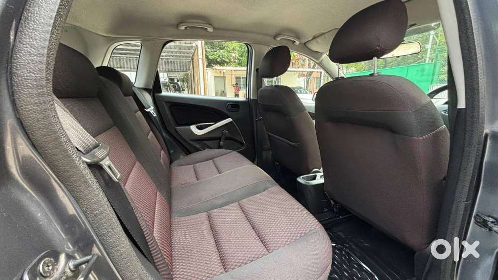 Ford Figo 2010-2012 Petrol Lxi, 2011, Petrol