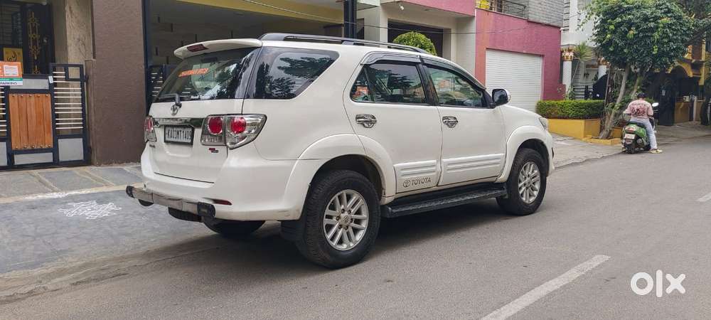Toyota Fortuner 3.0 4x4 Manual, 2013, Diesel