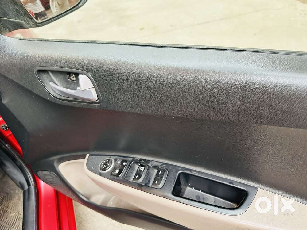 Hyundai Grand I10 Sportz 1.2 Kappa Vtvt, 2017, Petrol