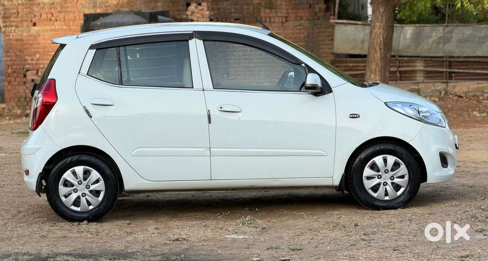 Hyundai I10 Sportz Option, 2011, Petrol