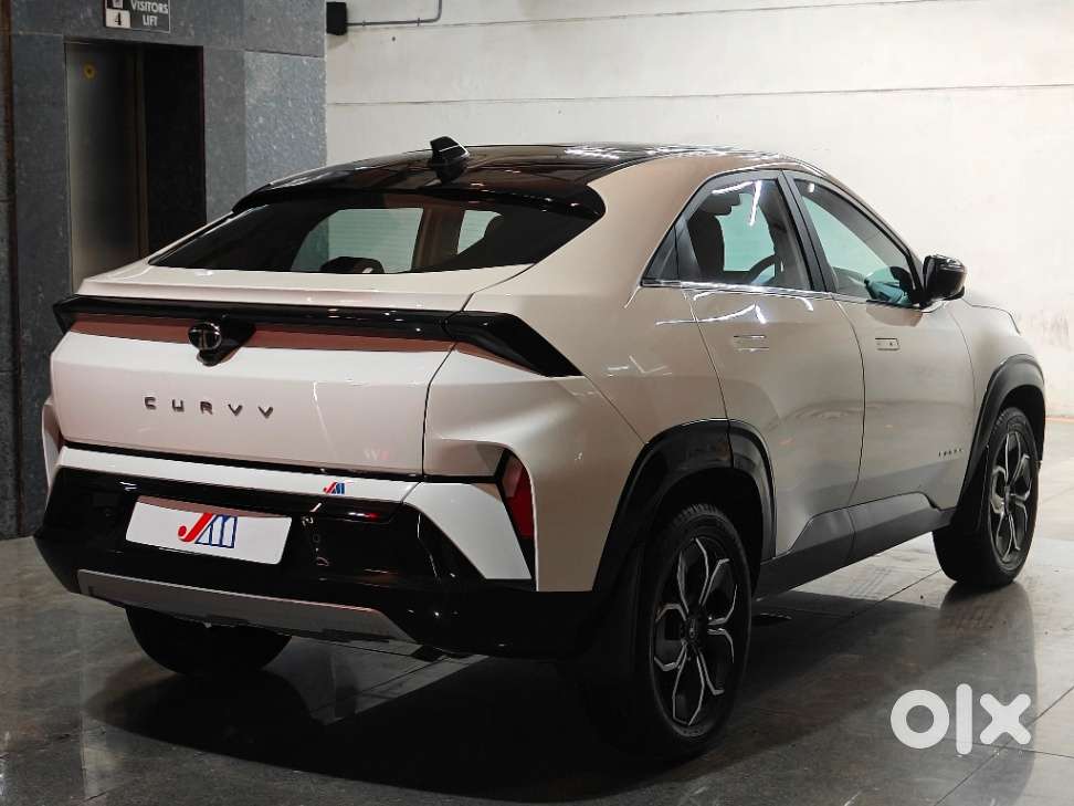 Tata Curvv, 2025, Petrol