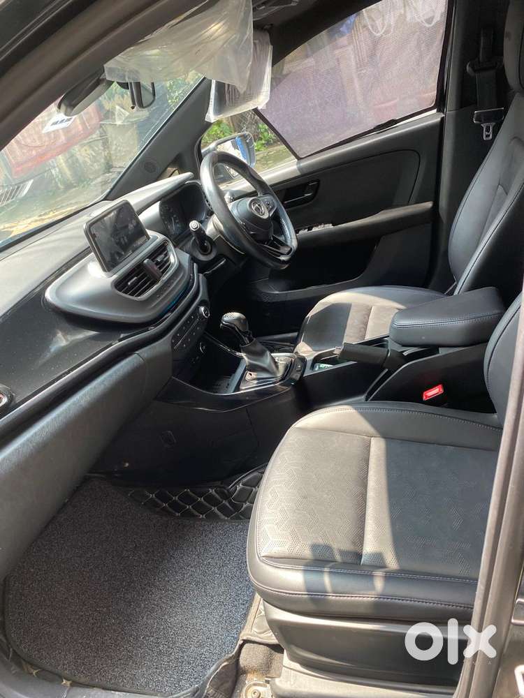 Tata Altroz 1.2 Xza Plus, 2023, Petrol