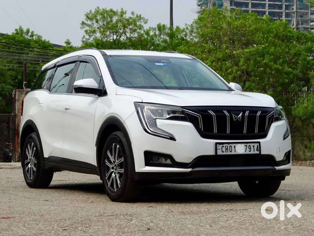 Mahindra Xuv700 2.2 Ax 7 Diesel At Str, 2023, Diesel