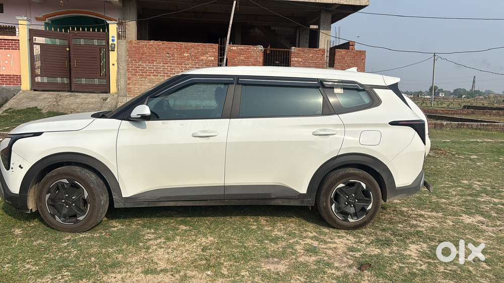 Kia Carens 2026 Diesel Well Maintained