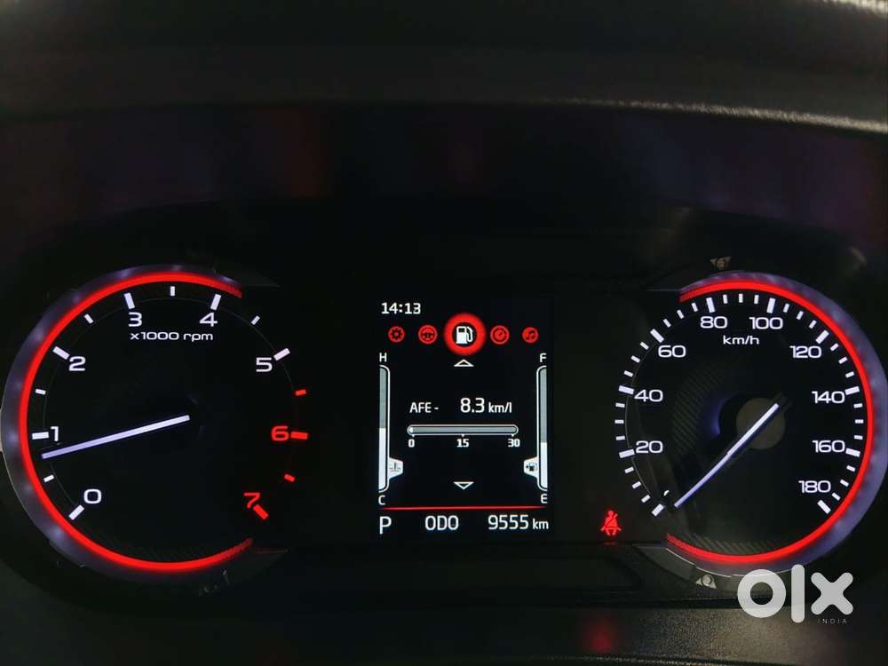 Mahindra Thar Lx 4-str Hard Top At, 2023, Petrol