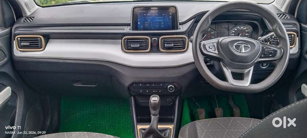 Tata Punch, 2023, Petrol