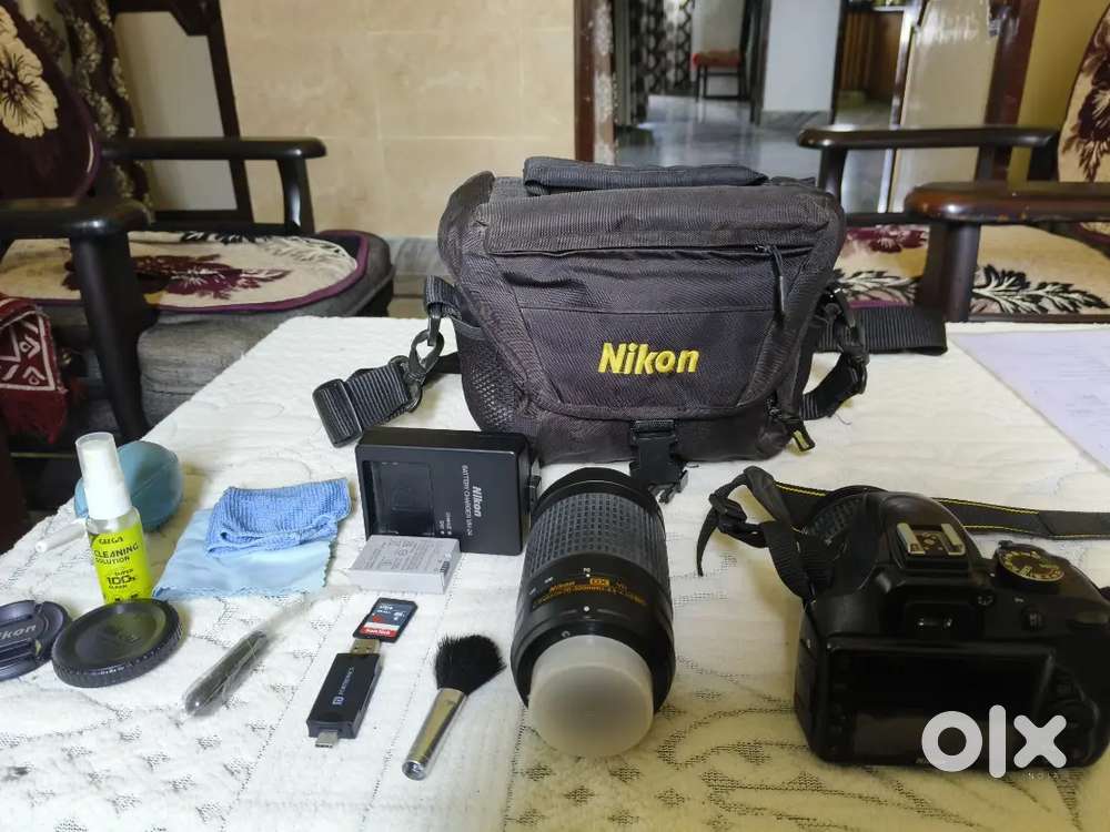 Nikon D3400 DSLR with Telescopic lense portrait photography