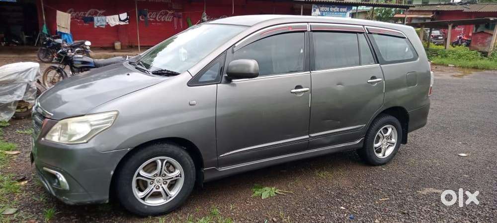 Toyota Innova 2012 Diesel Well Maintained