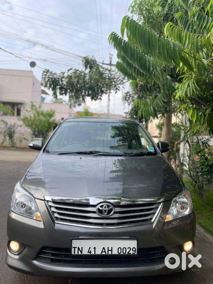 Toyota Innova 2.5 V 7 Str, 2013, Diesel