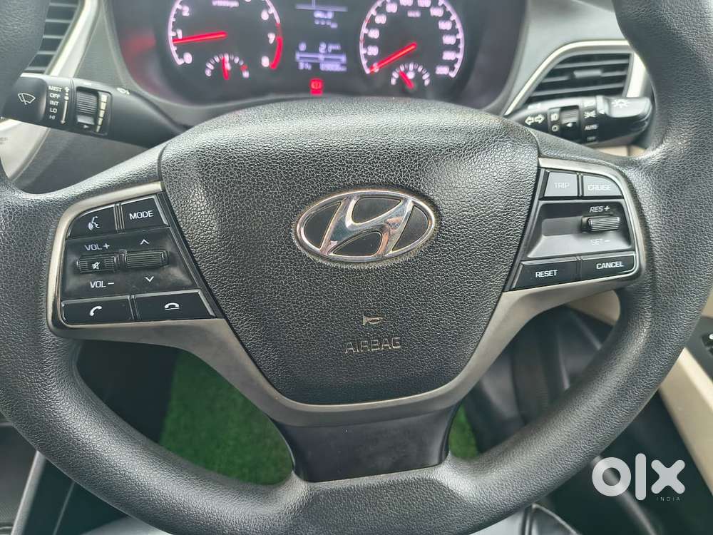 Hyundai Verna 1.5 Sx (o) Ivt, 2018, Petrol