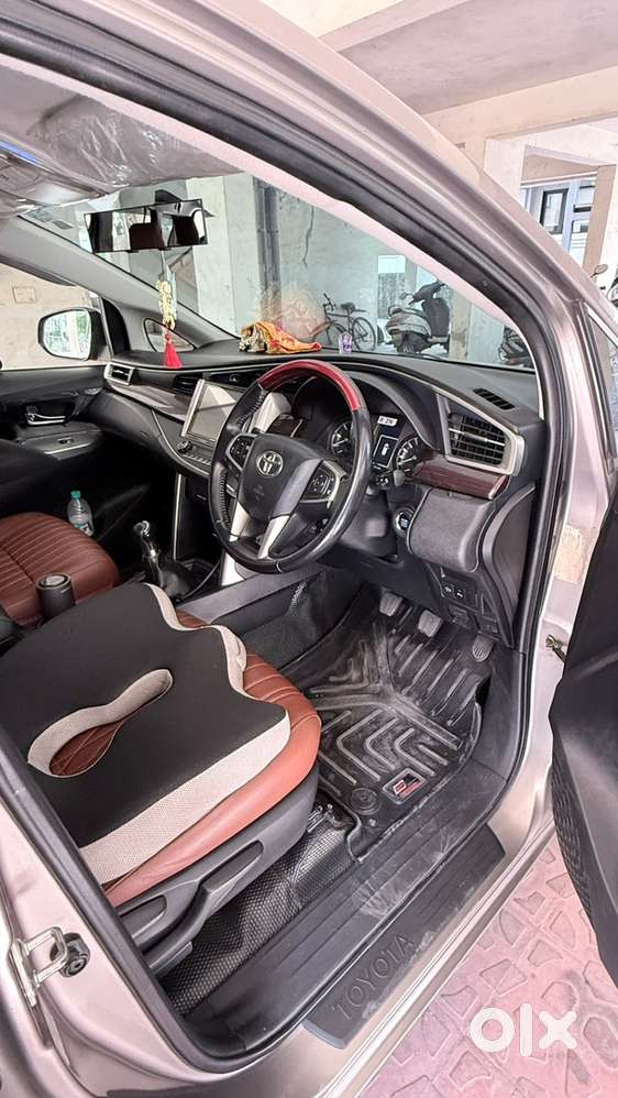 Toyota Innova Crysta - 8 Seater, 2.4 Diesel 2021