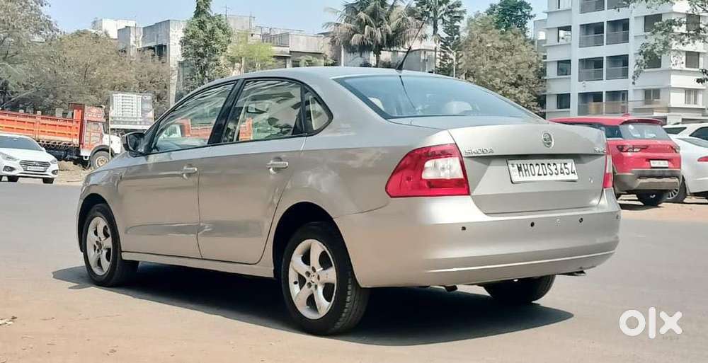 Skoda Rapid Ambition 1.6 Tdi Cr Manual Plus, 2014, Diesel