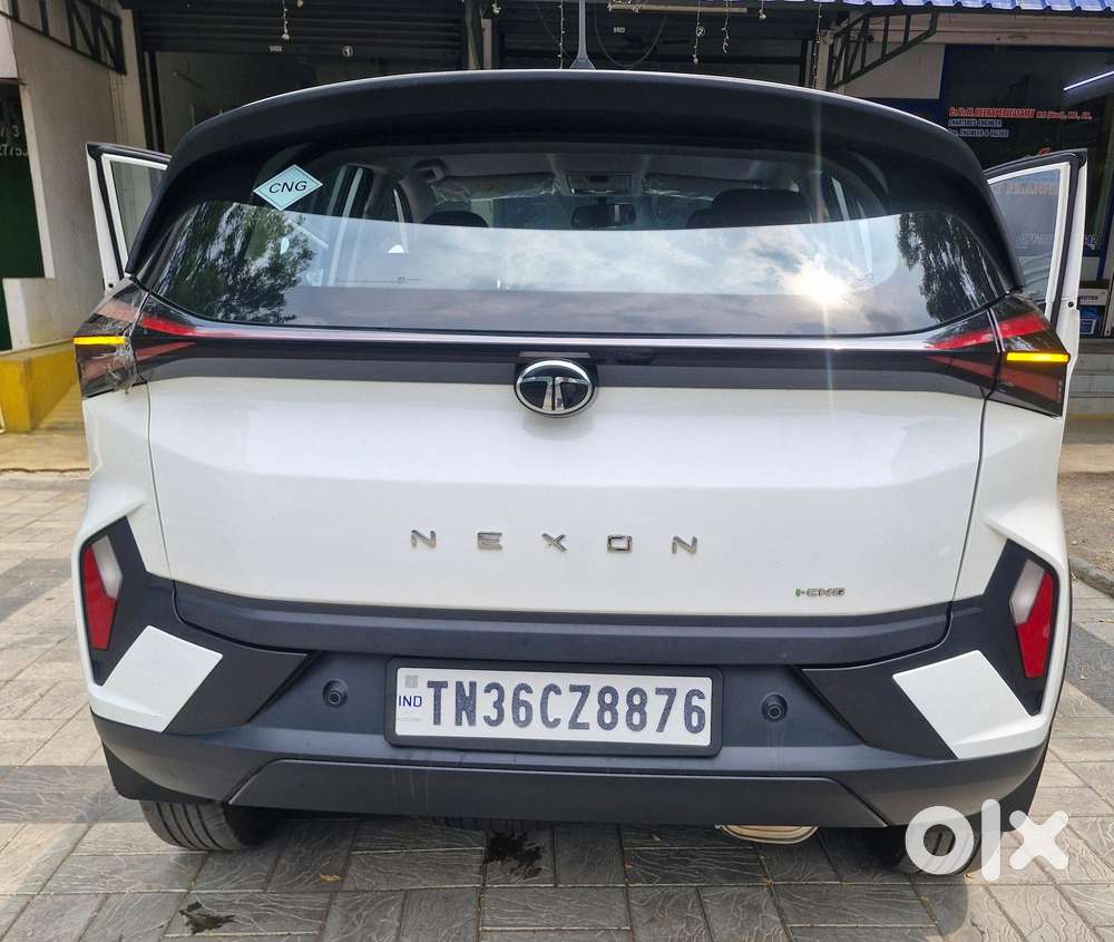 Tata Nexon Fearless Plus (ps) 1.2 Icng 6mt Red Dark Edition, 2025, C..