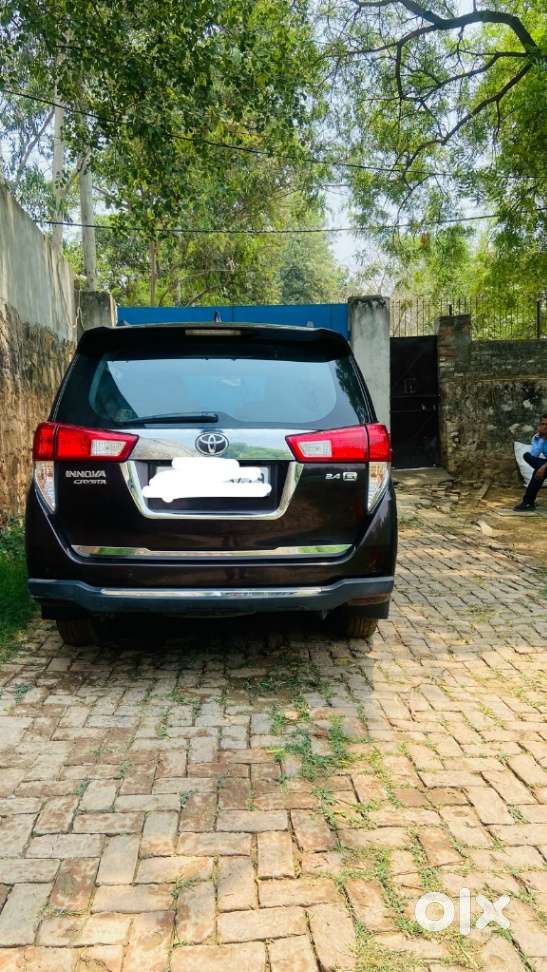 Toyota Innova Crysta 2.4 Gx Limited Edition At 7 Str, 2021, Diesel