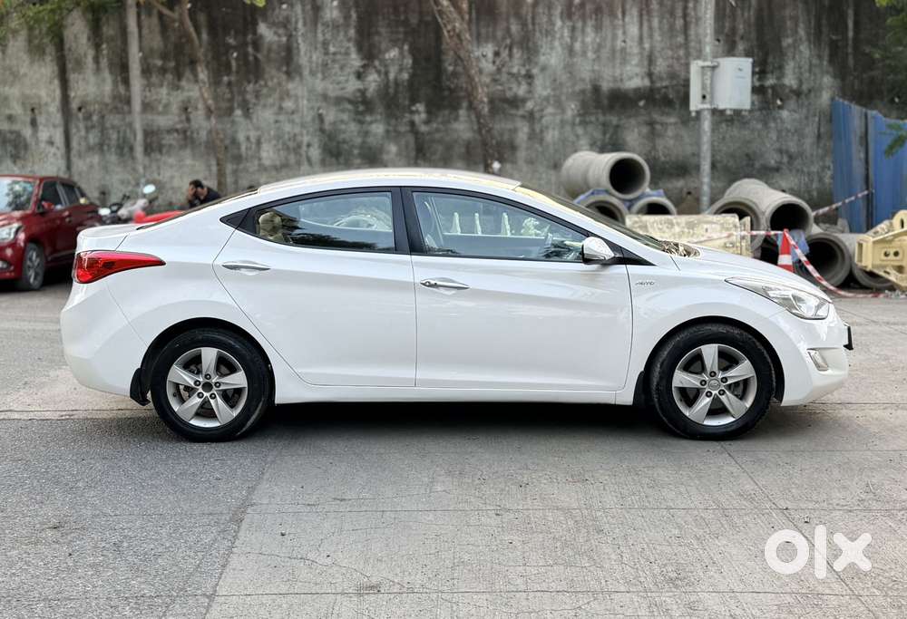 Hyundai Neo Fluidic Elantra 1.8 Sx At Vtvt, 2015, Petrol