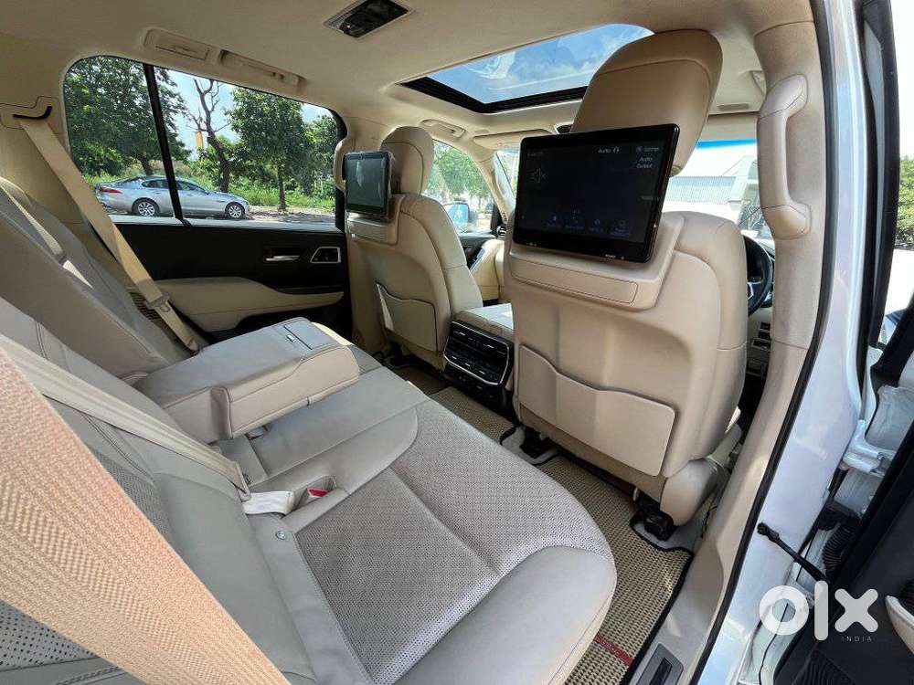 Toyota Land Cruiser Zx Petrol, 2024, Petrol