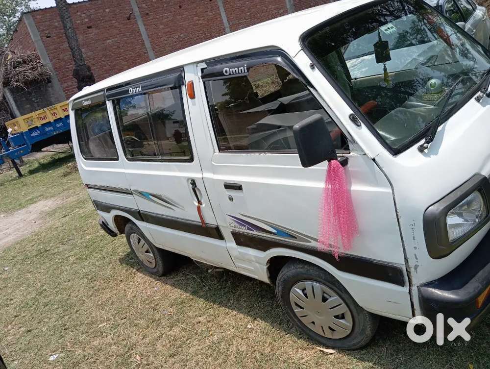 Maruti Suzuki Omni 20012