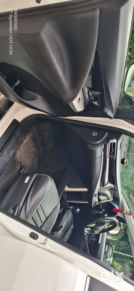 Toyota Innova Crysta 2.4 Zx Mt, 2021, Diesel